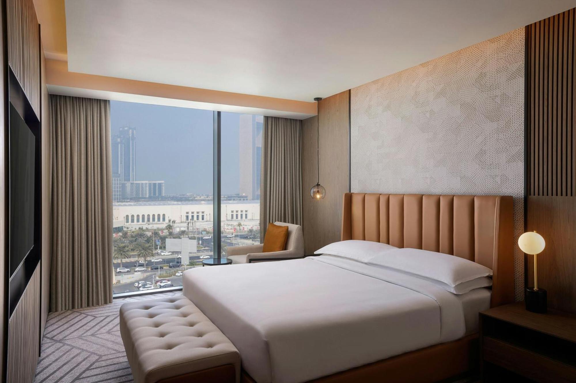 Sheraton Bahrain Hotel Al-Manamah Bagian luar foto