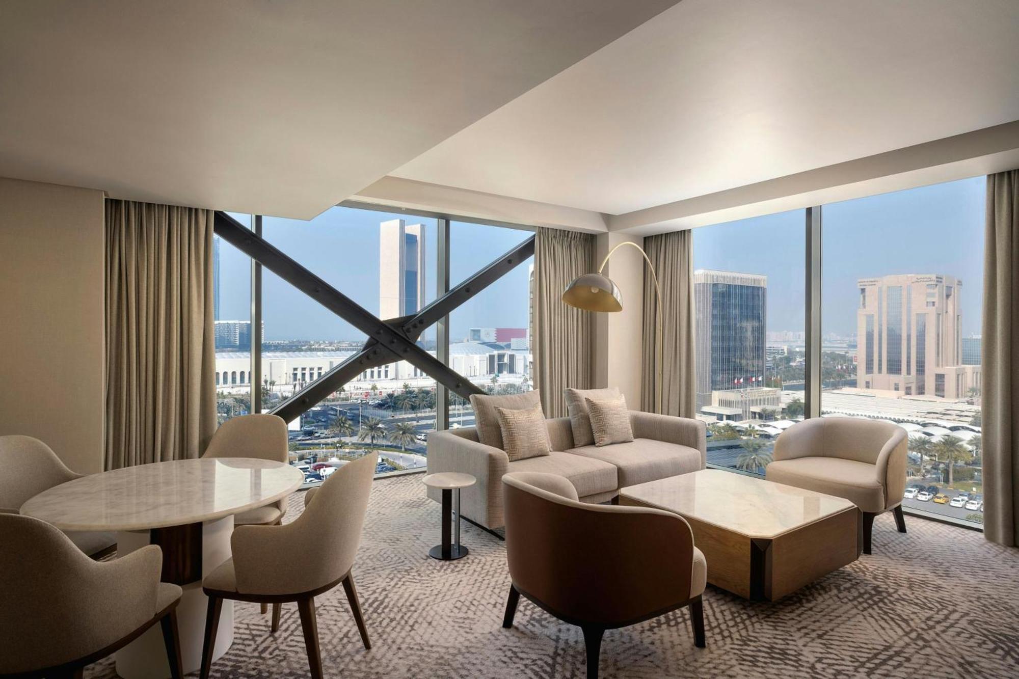 Sheraton Bahrain Hotel Al-Manamah Bagian luar foto