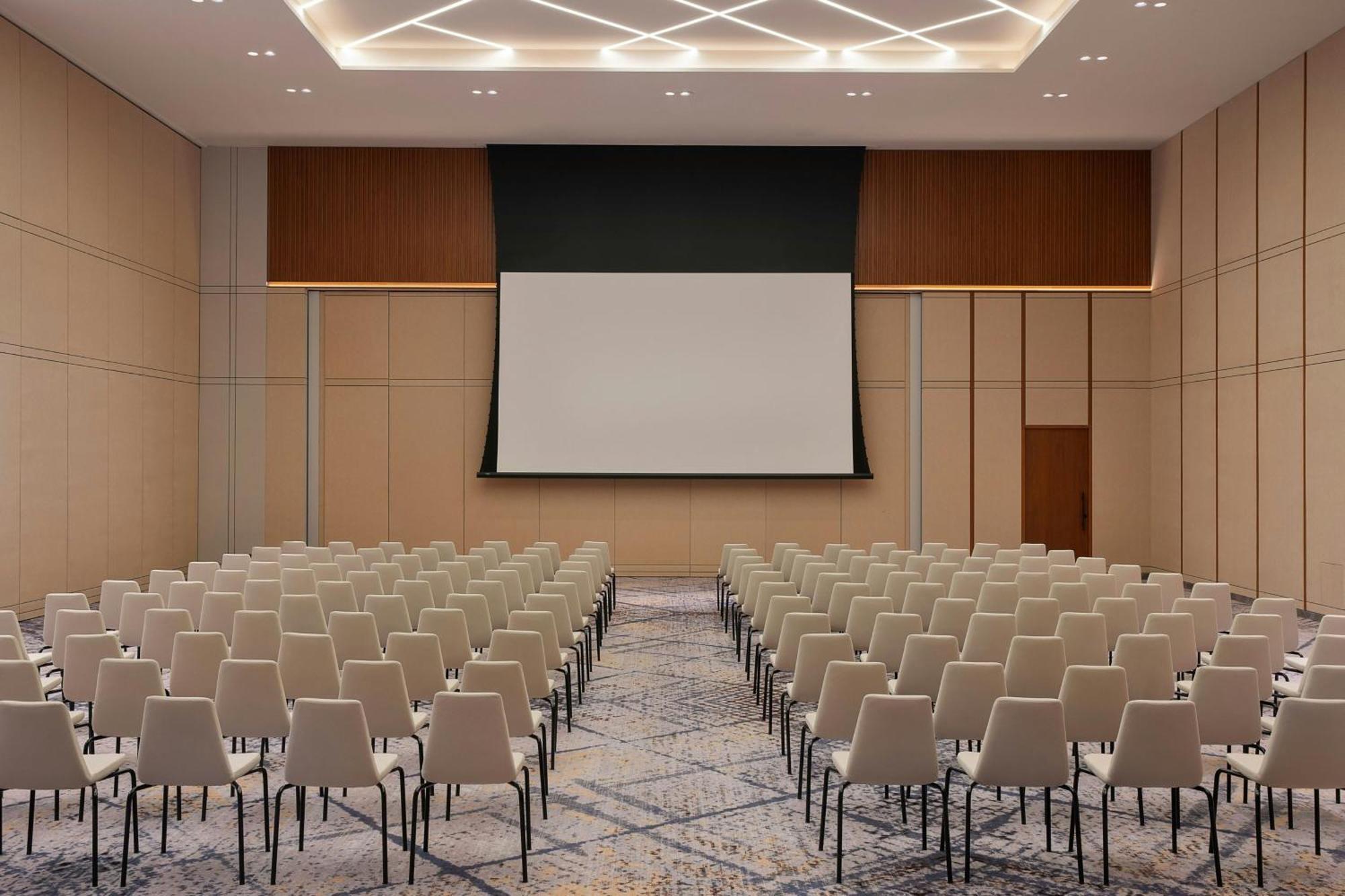 Sheraton Bahrain Hotel Al-Manamah Bagian luar foto