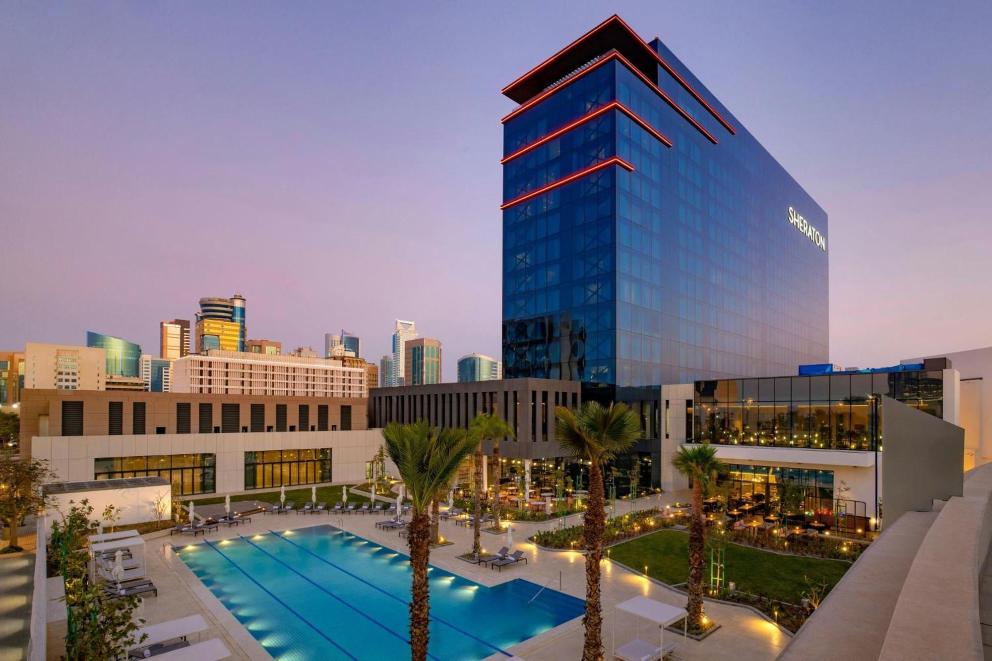 Sheraton Bahrain Hotel Al-Manamah Bagian luar foto