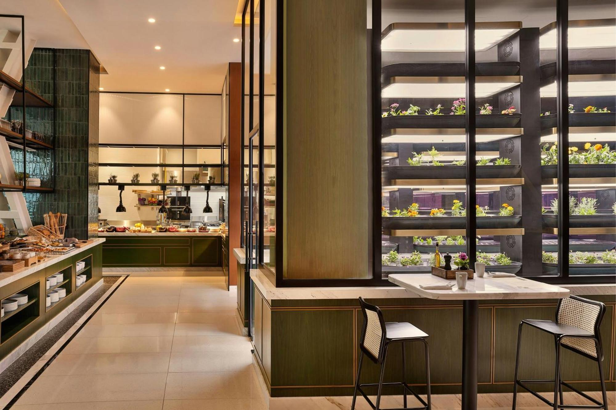 Sheraton Bahrain Hotel Al-Manamah Bagian luar foto