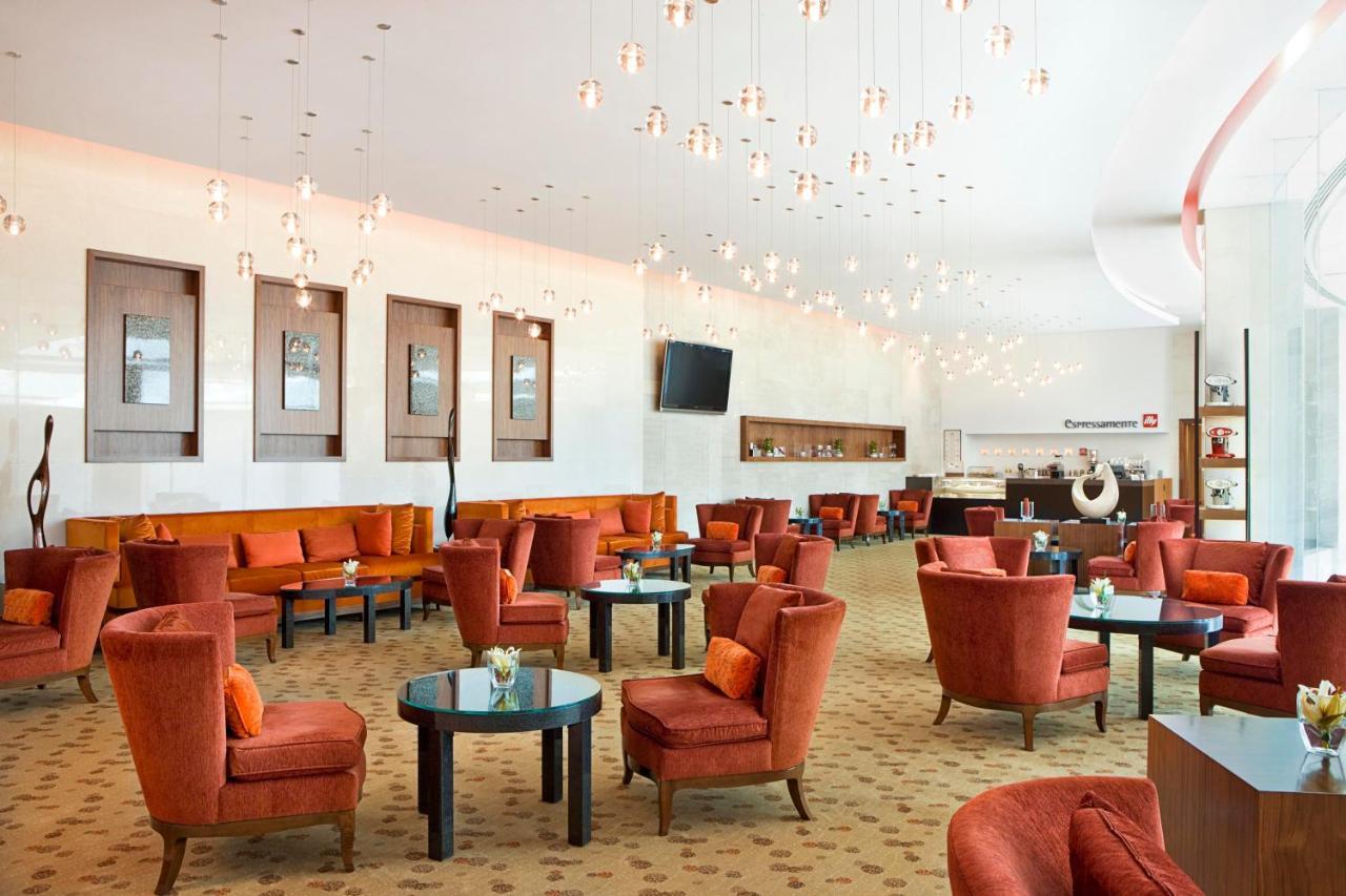 Sheraton Bahrain Hotel Al-Manamah Bagian luar foto